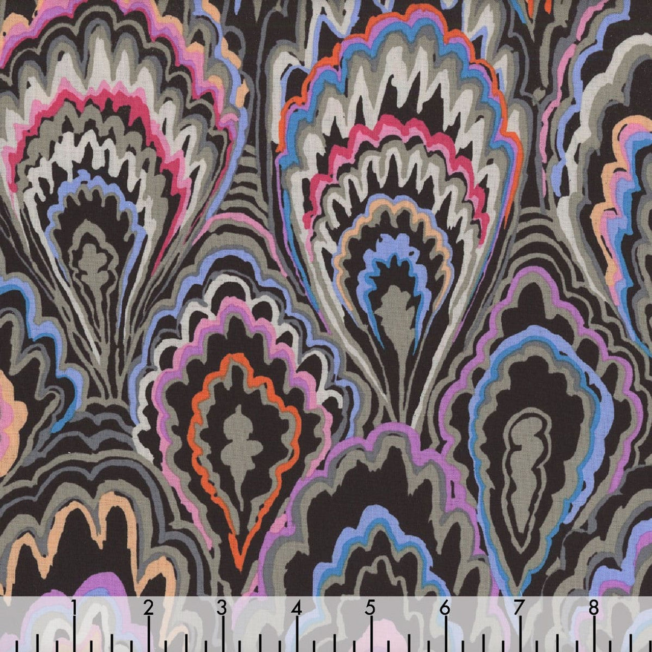 Free Spirit | Kaffe Fassett Collective | Marble Scallops Black