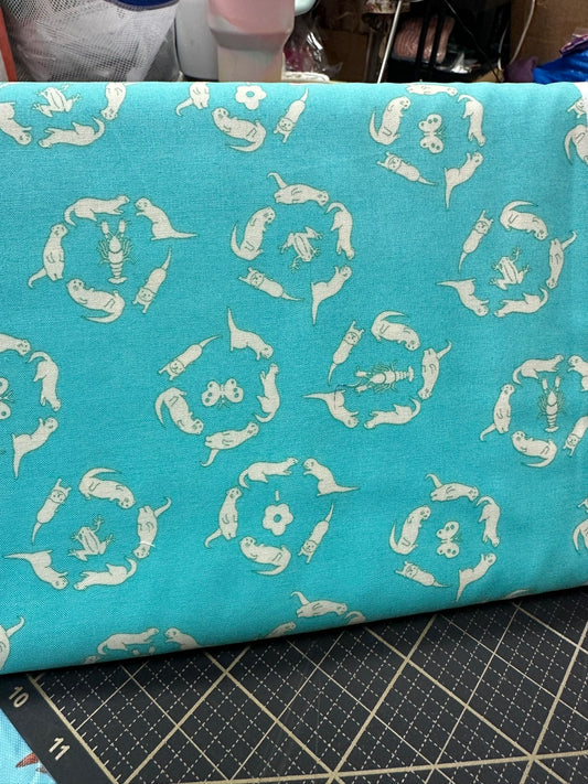Otter Romp In Circles Turquoise